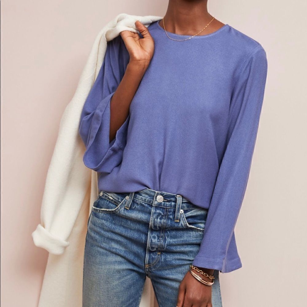 🆕- Anthropologie Cloth and stone bell sleeves